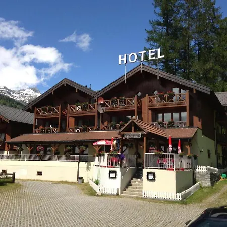 Laerchen Hotel